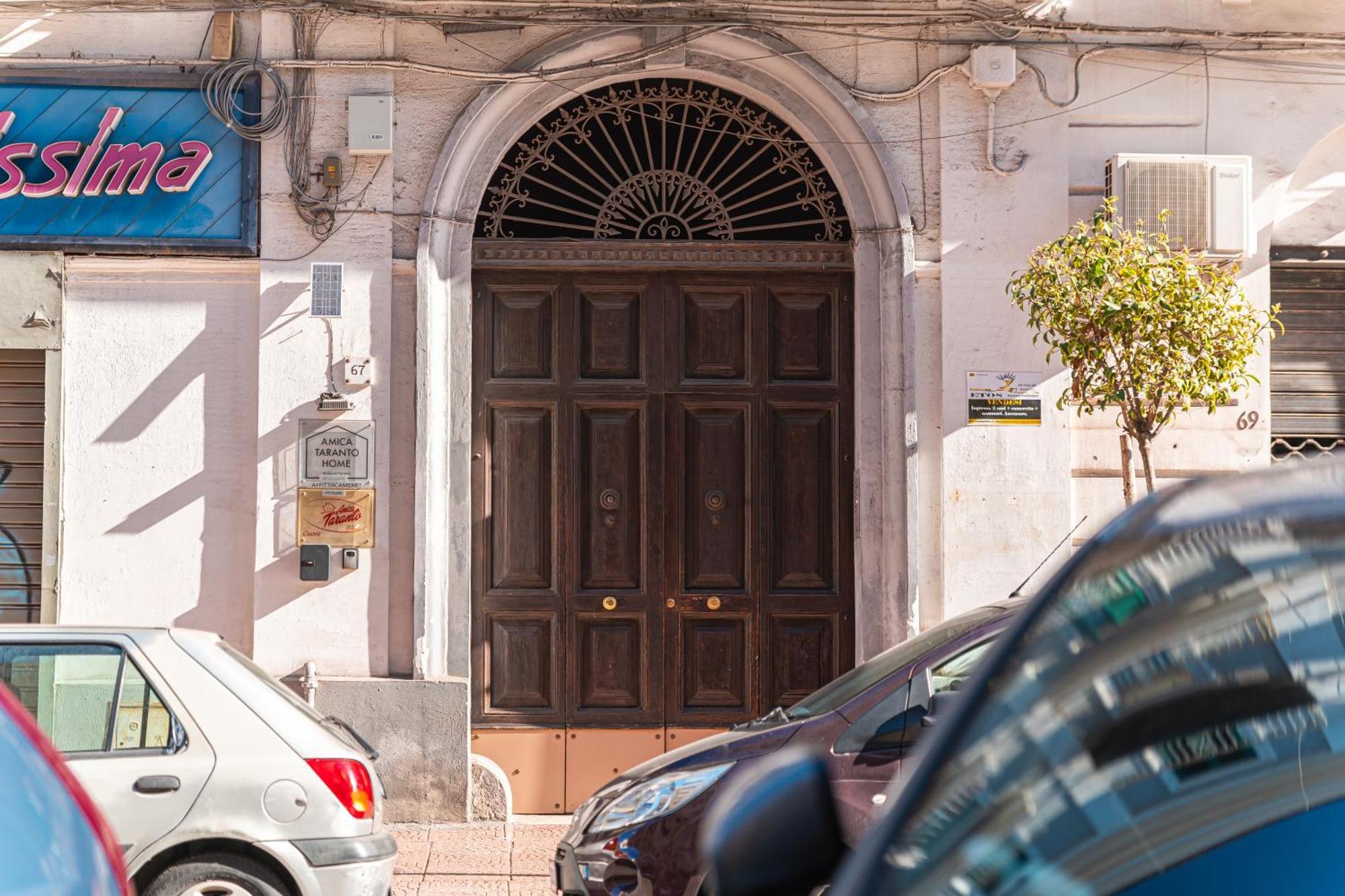 Taranto Mn Place Ngoại thất bức ảnh