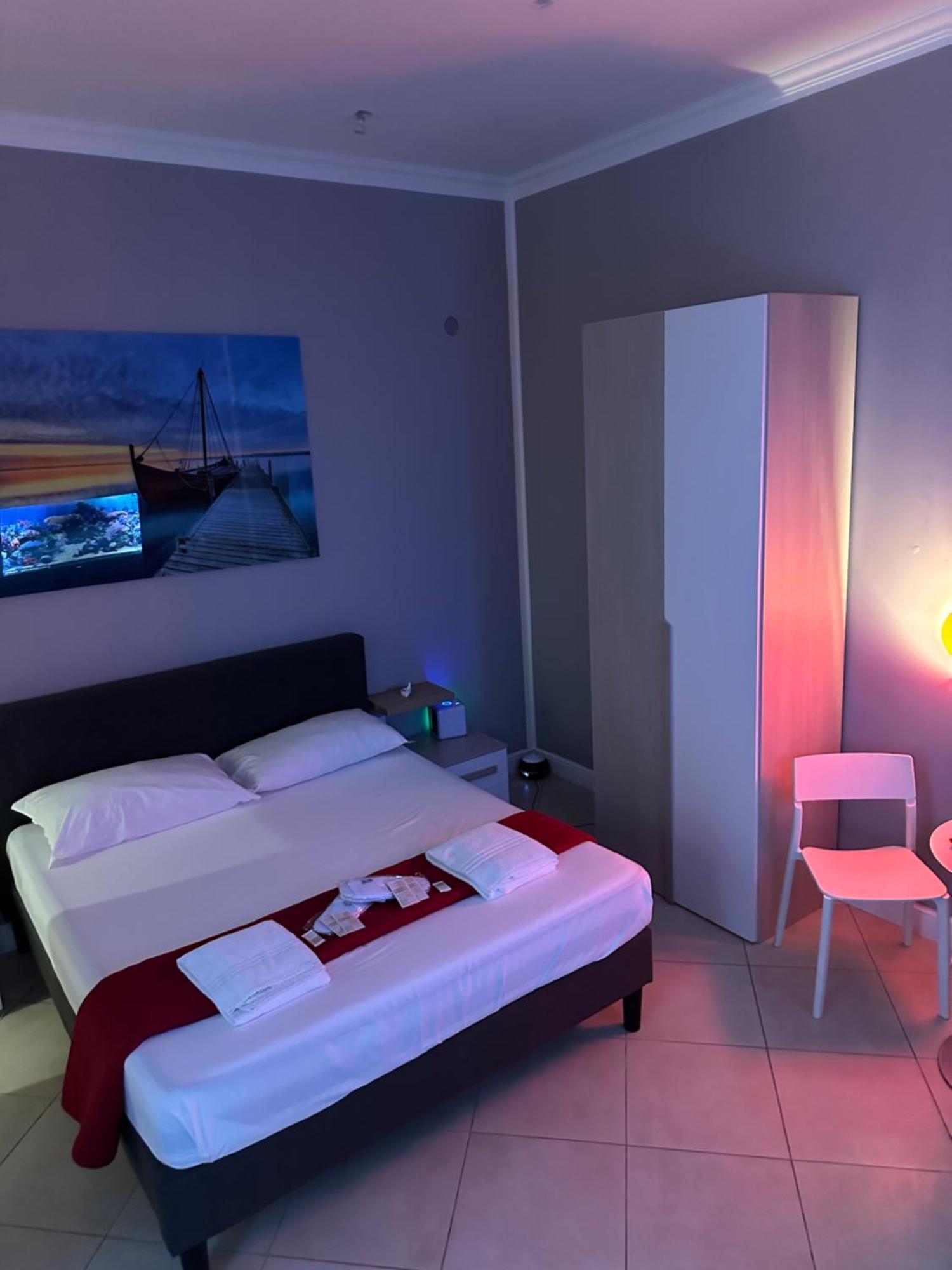 Taranto Mn Place Ngoại thất bức ảnh