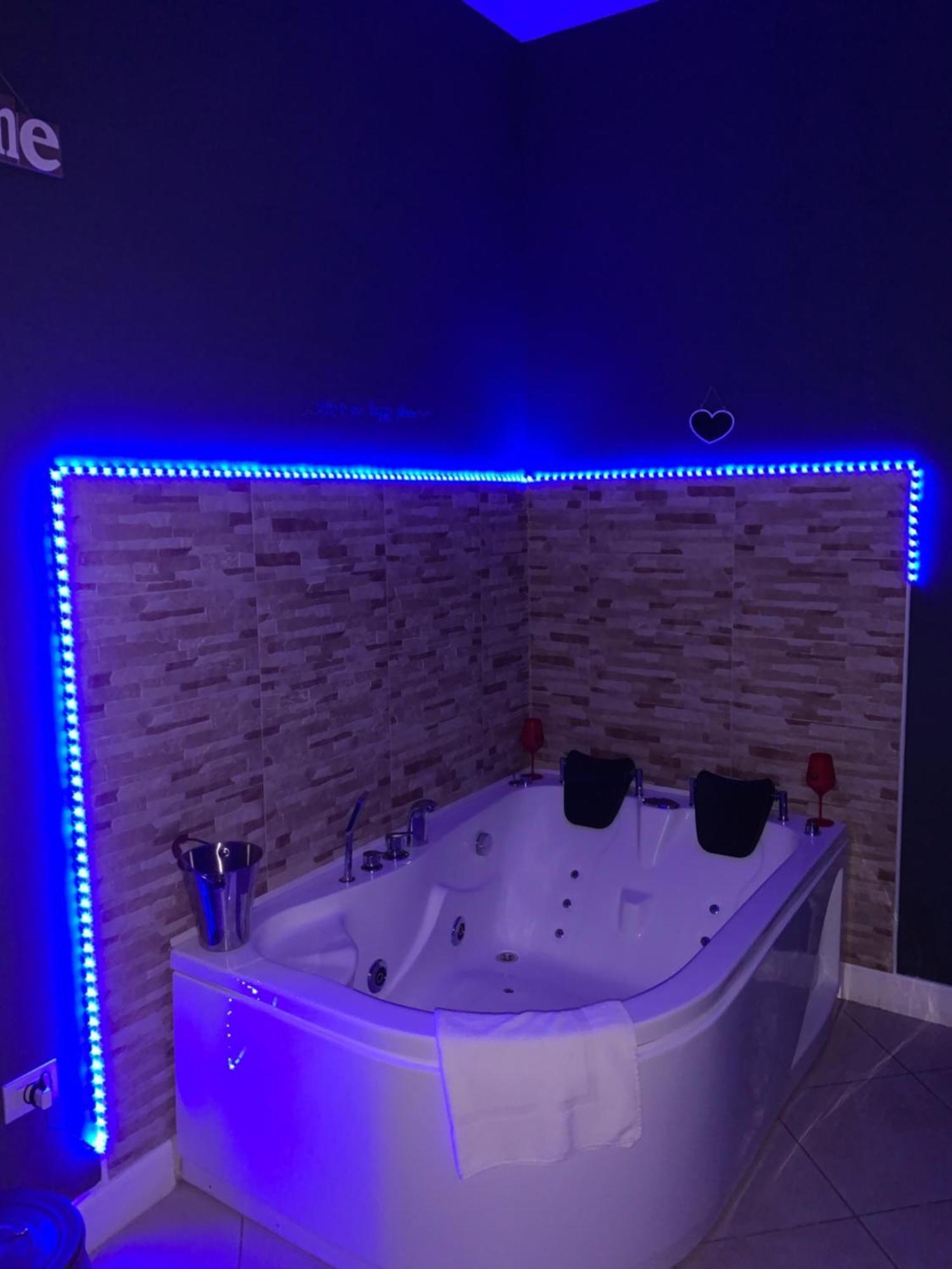 Taranto Mn Place Ngoại thất bức ảnh